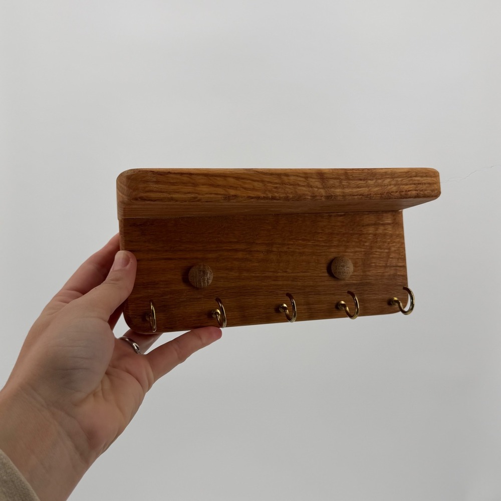 Oakwood Designs Handcrafted Solid Oak Wood Key Rack Wall Shelf 5 Hook Organizer